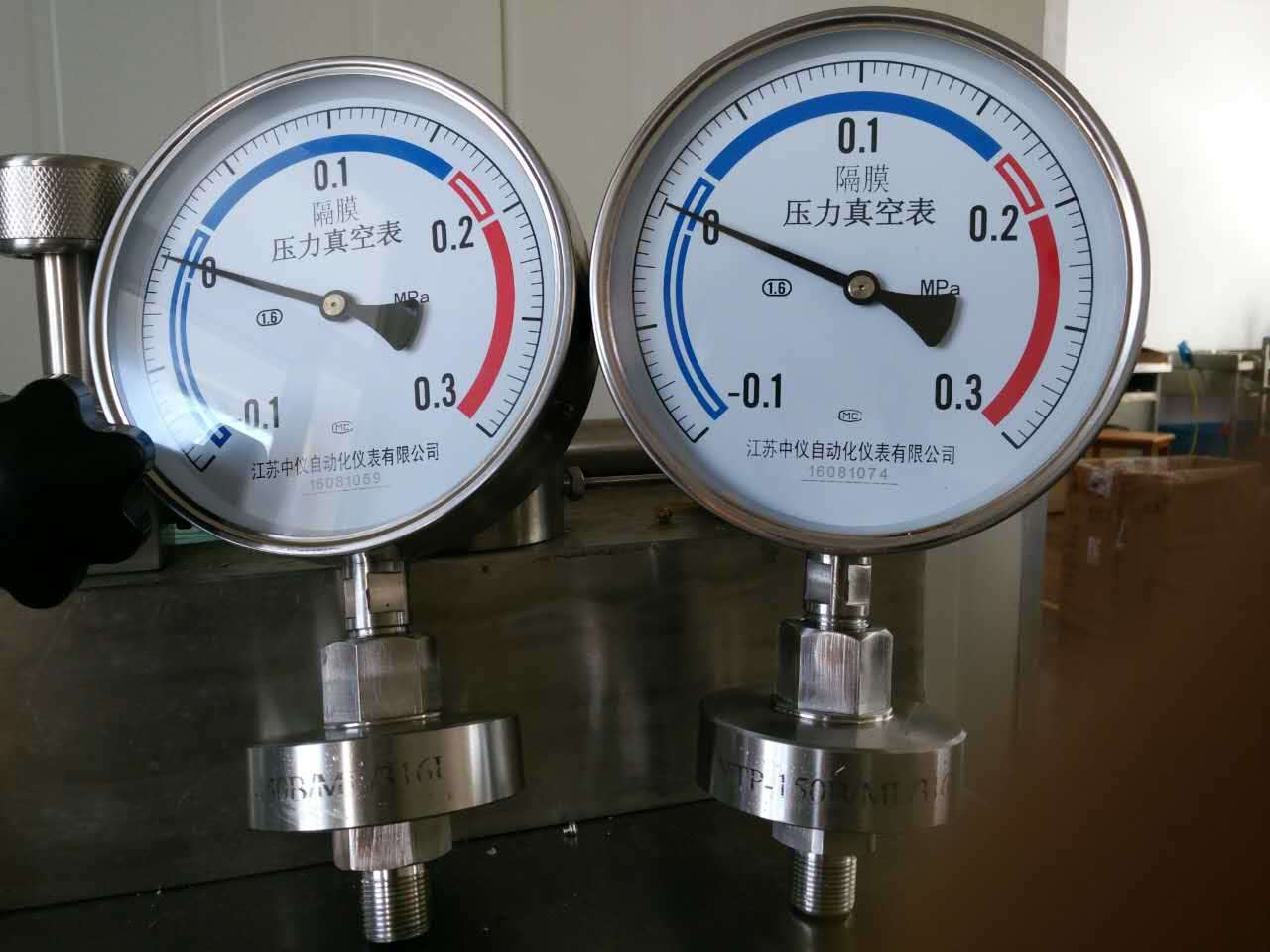 膜片壓力（lì）表（biǎo）選擇時要注意什麽